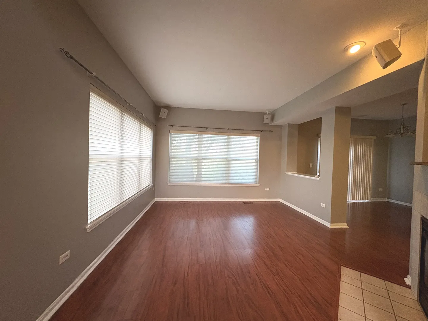 1635 S Candlestick Way IL