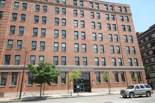 1545 S State Street 512 IL