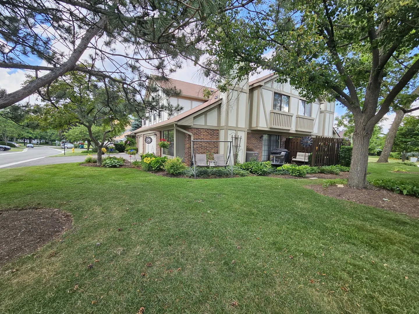 1745 Ennis Lane IL