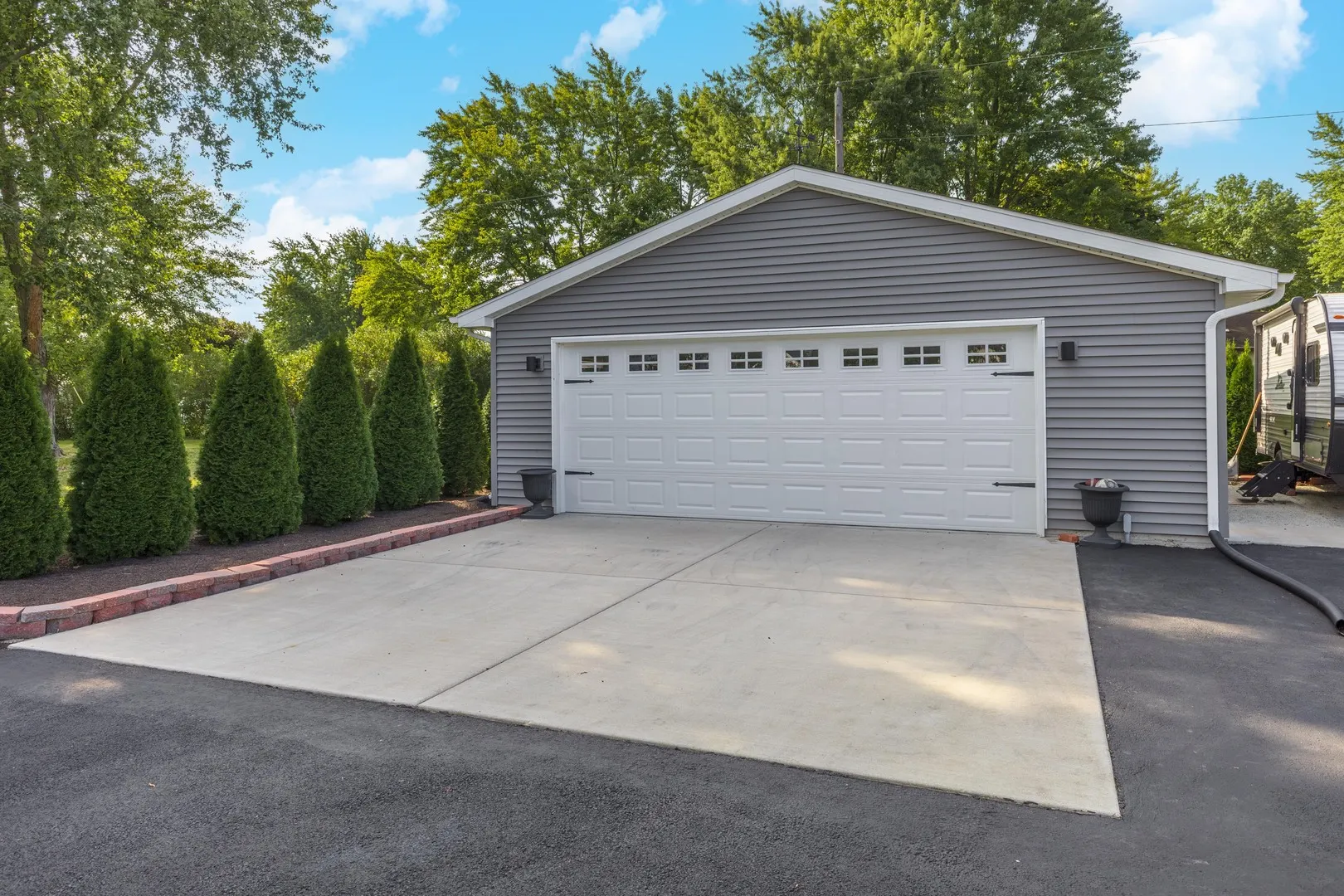 502 W Jeffery Street IL