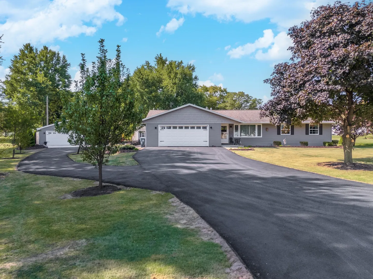 502 W Jeffery Street IL