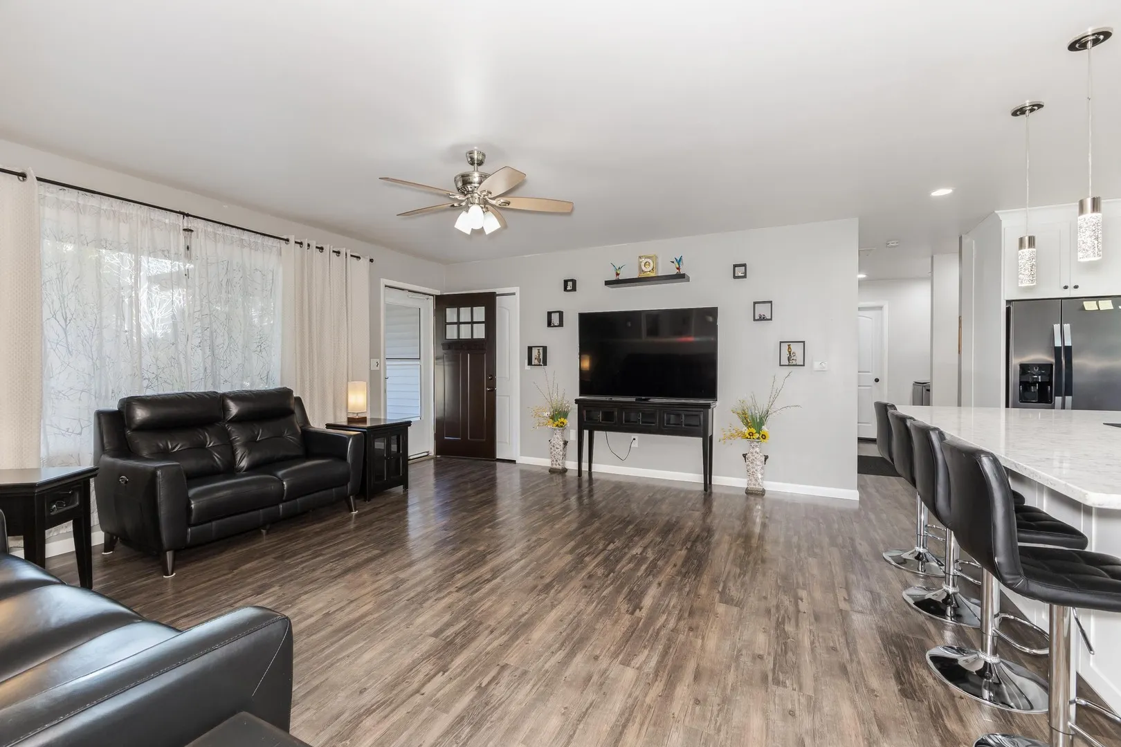 502 W Jeffery Street IL