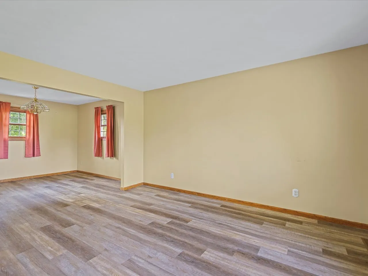224 Quarry Lane IL