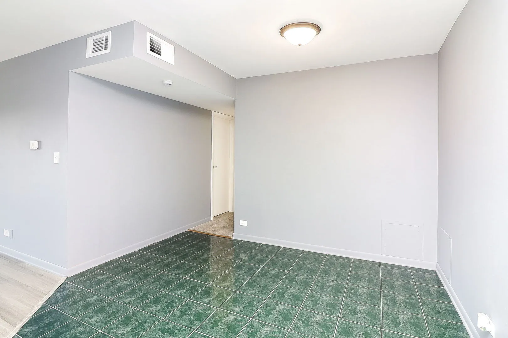16B Kingery Quarter 208 IL