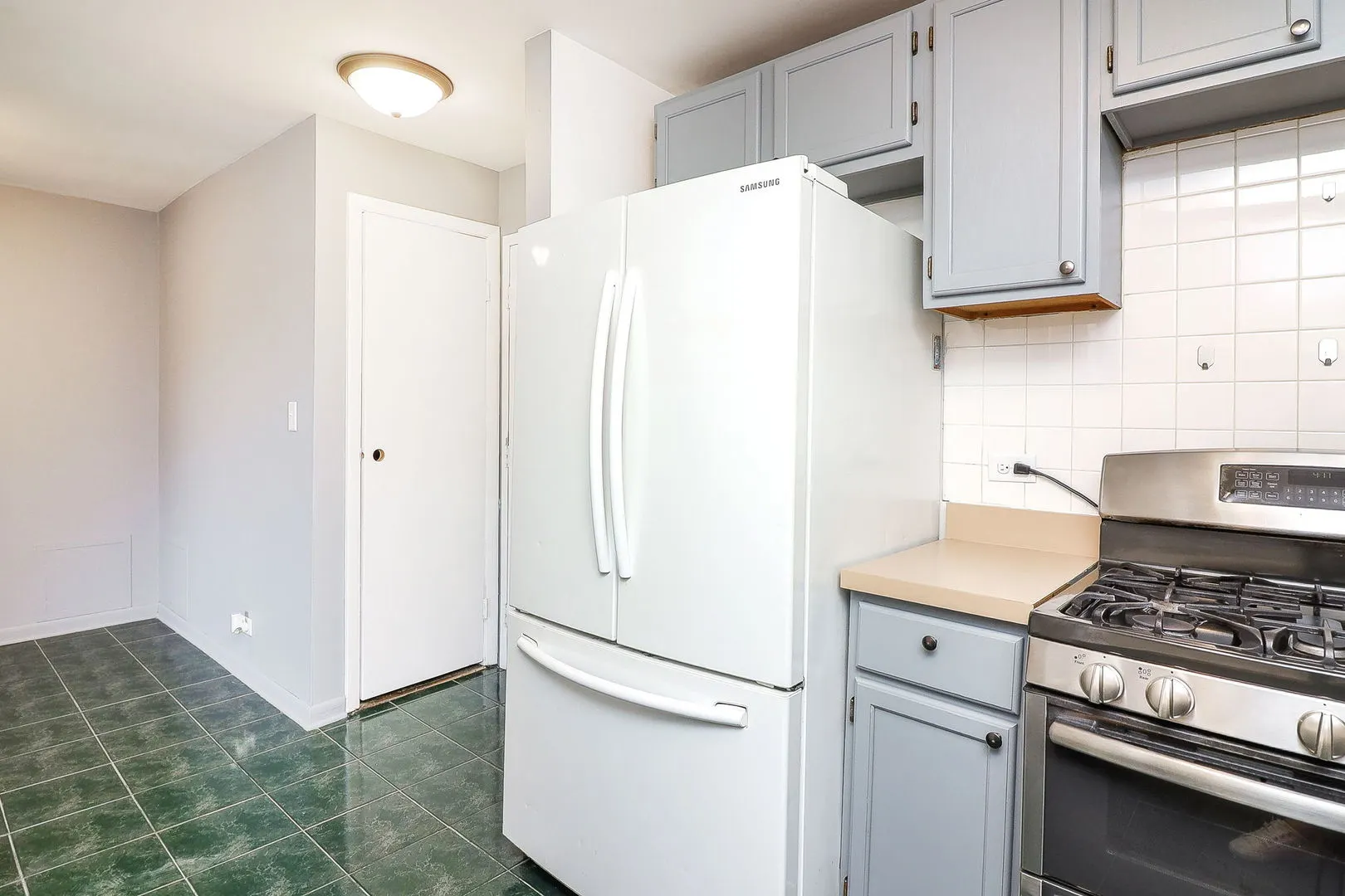 16B Kingery Quarter 208 IL