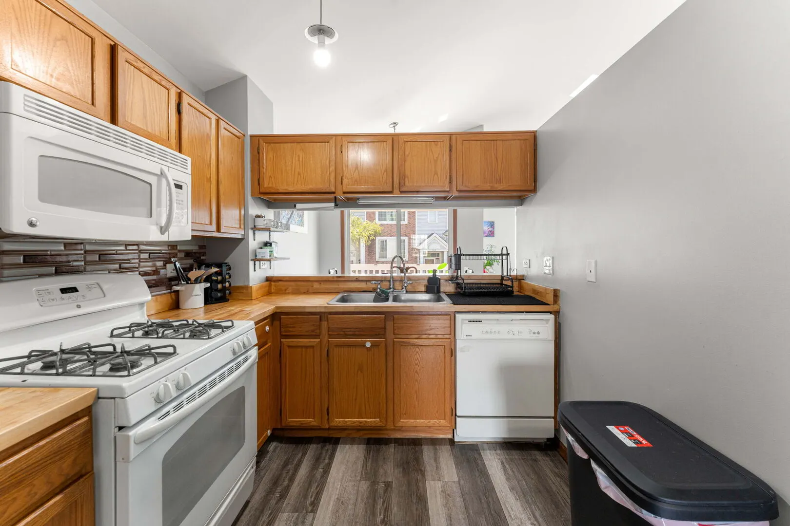 2400 Dawson Lane IL