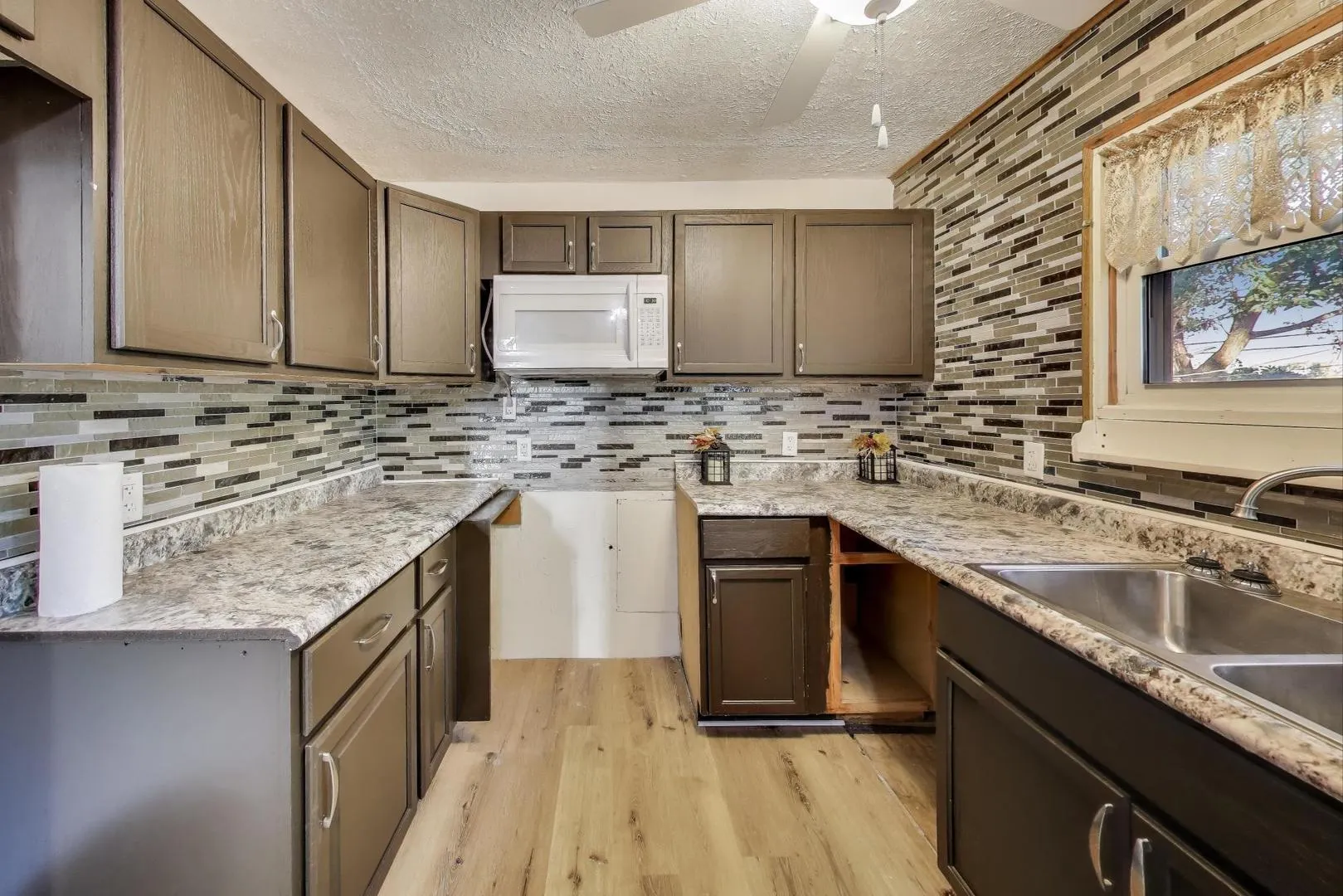 228 Gordon Avenue IL