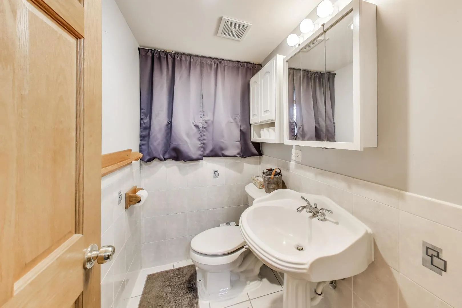 228 Gordon Avenue IL