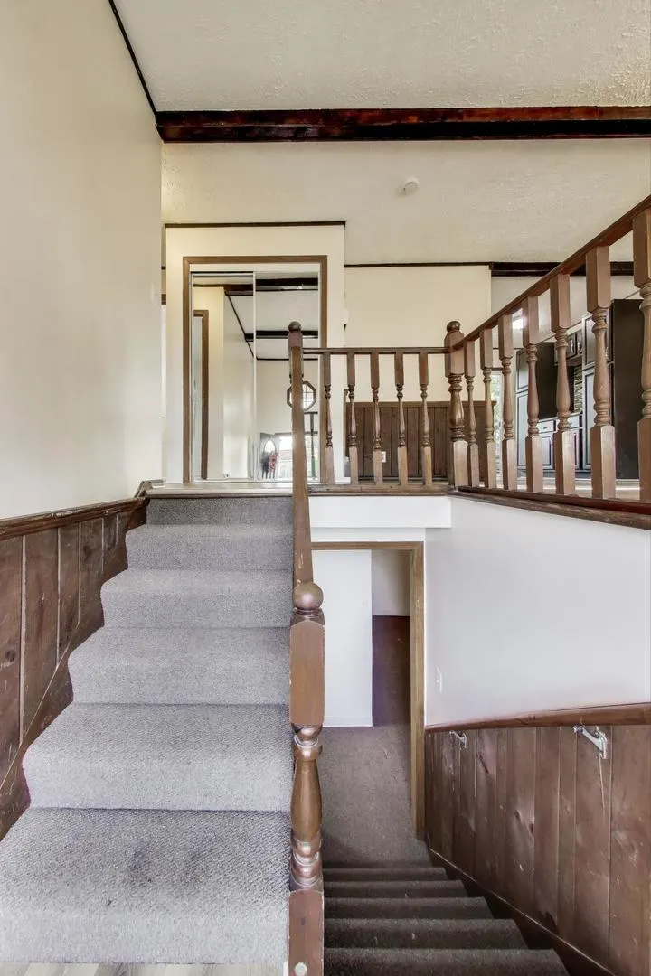 228 Gordon Avenue IL
