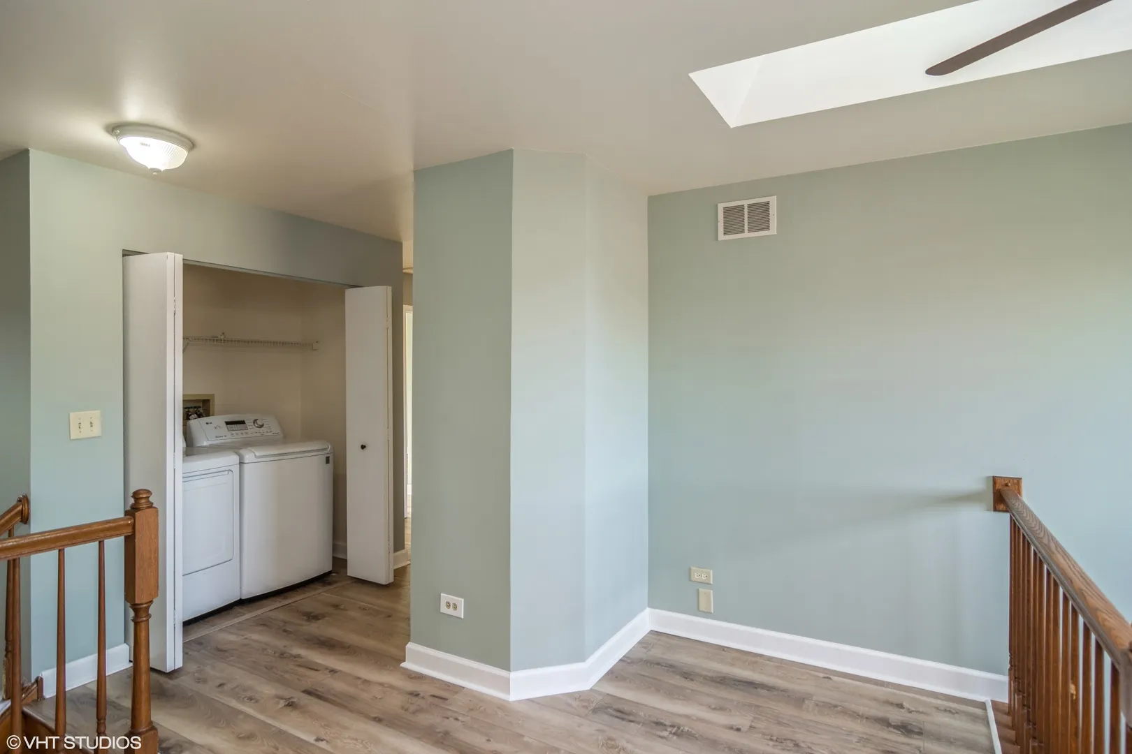 734 E Whispering Oaks Court 10E IL