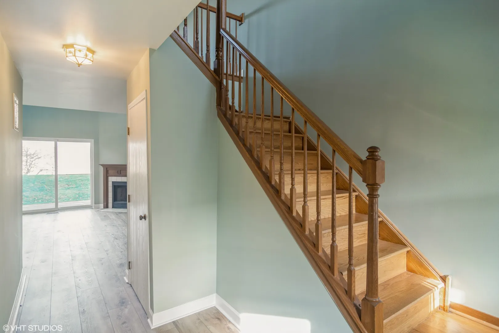 734 E Whispering Oaks Court 10E IL