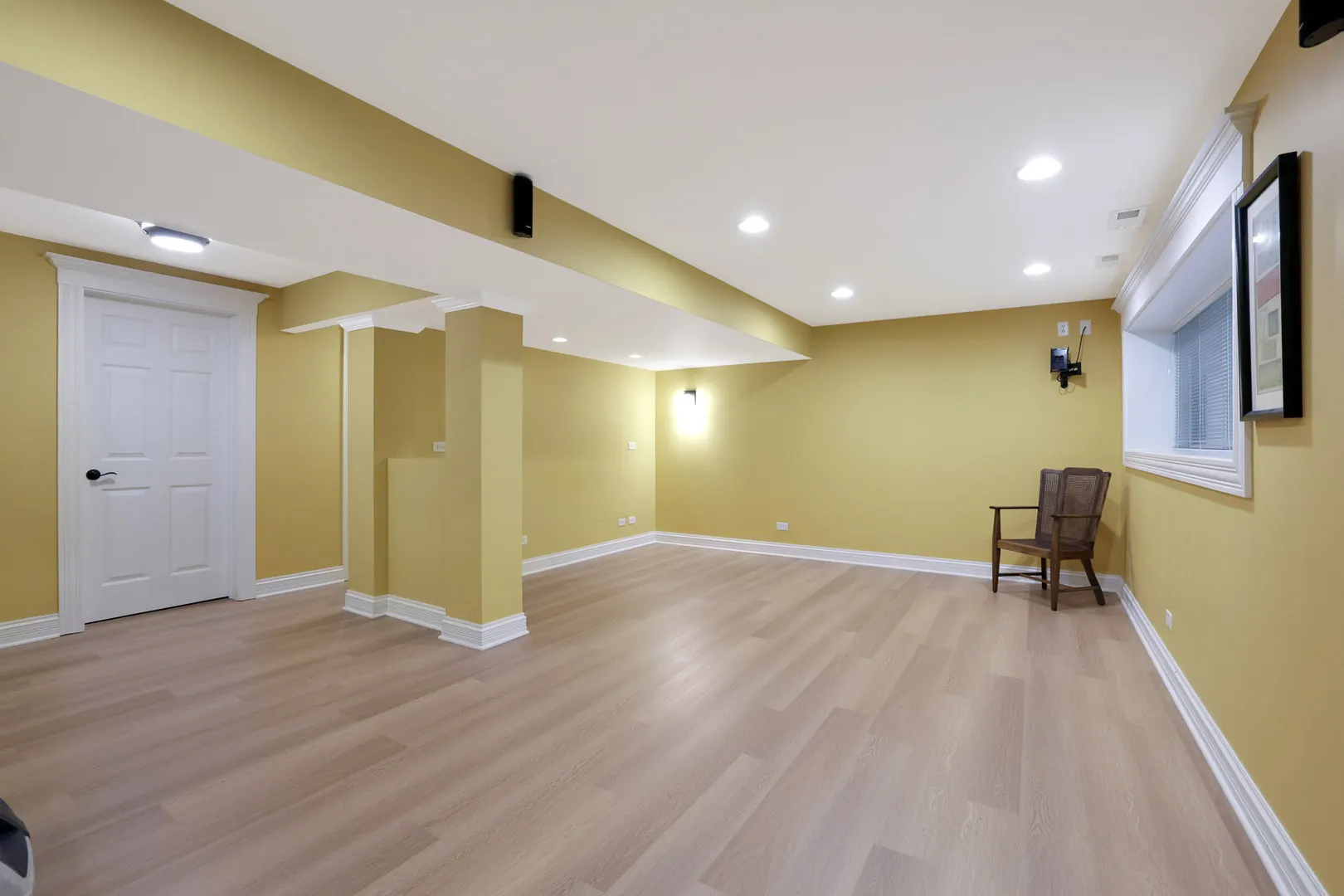 1053 Hummingbird Way IL