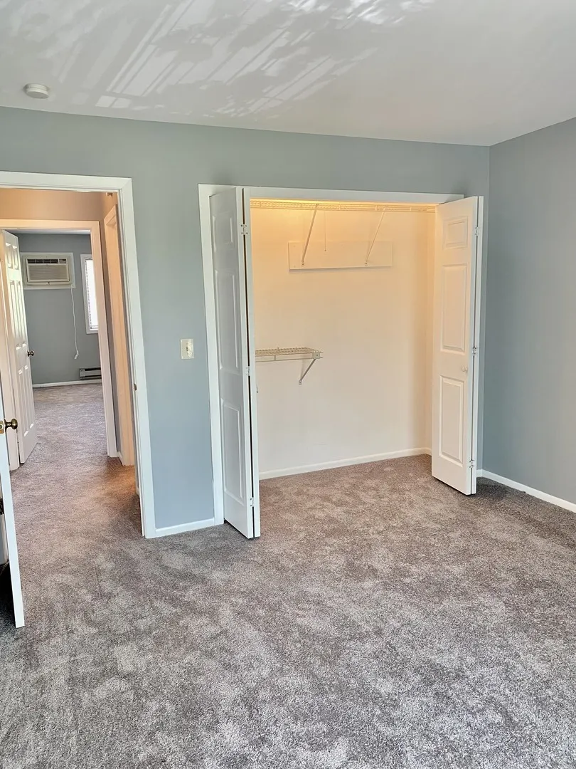 190 S Waters Edge Drive 302 IL