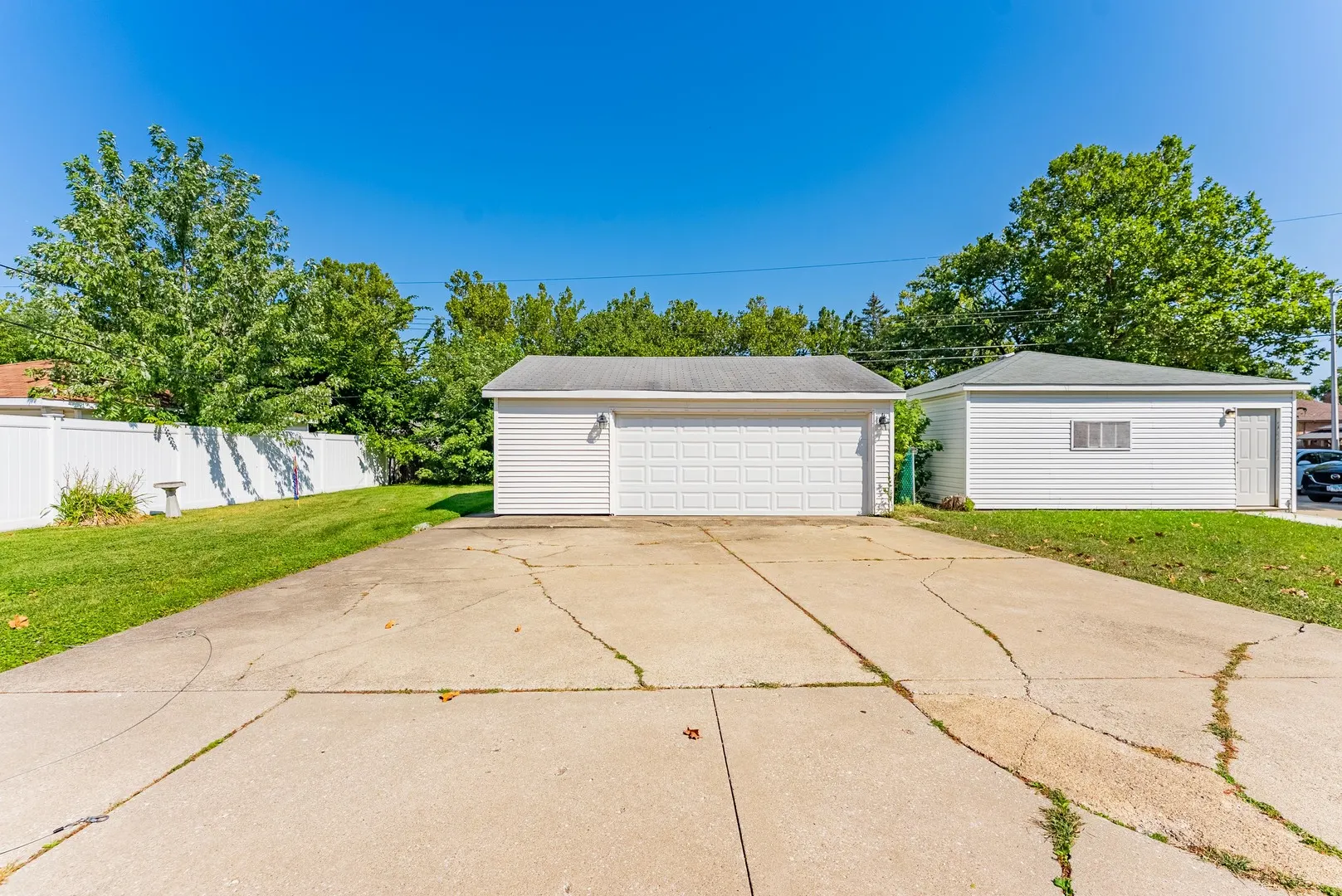 8737 Sproat Avenue IL