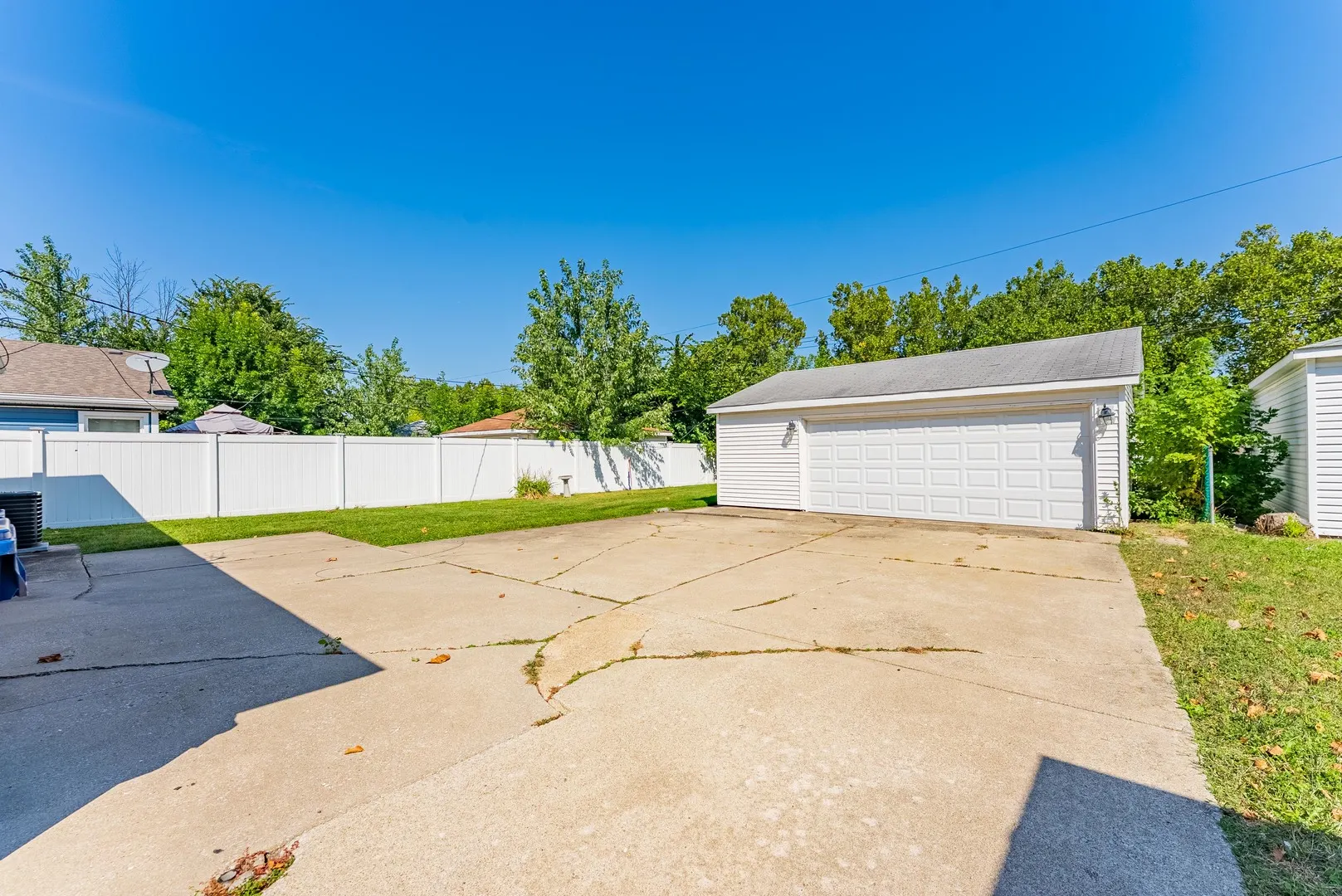 8737 Sproat Avenue IL