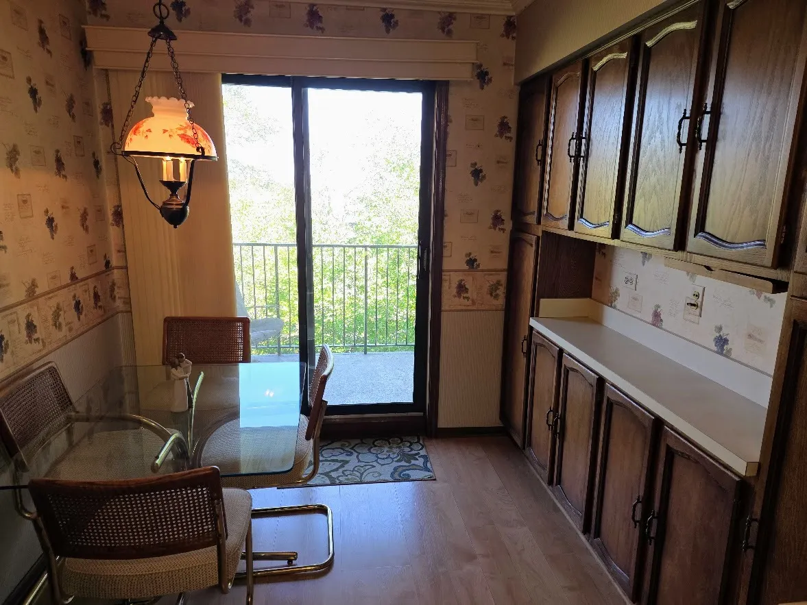 1S150 Spring Road 5B IL