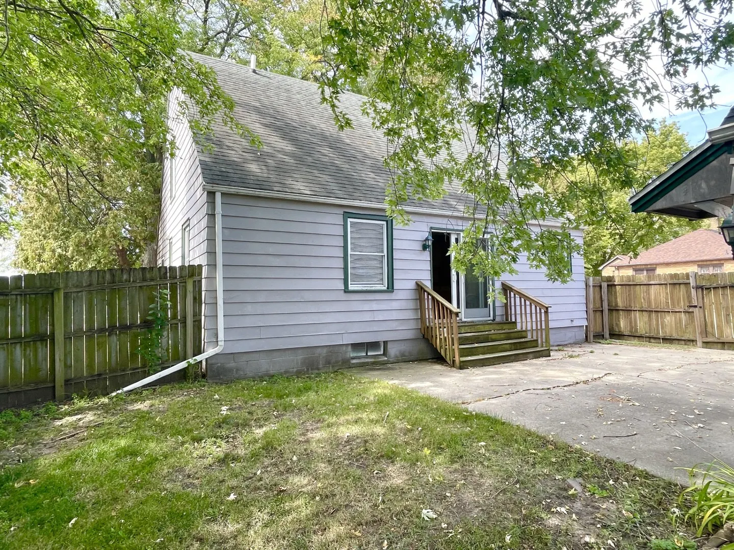 1668 Chartres Street IL