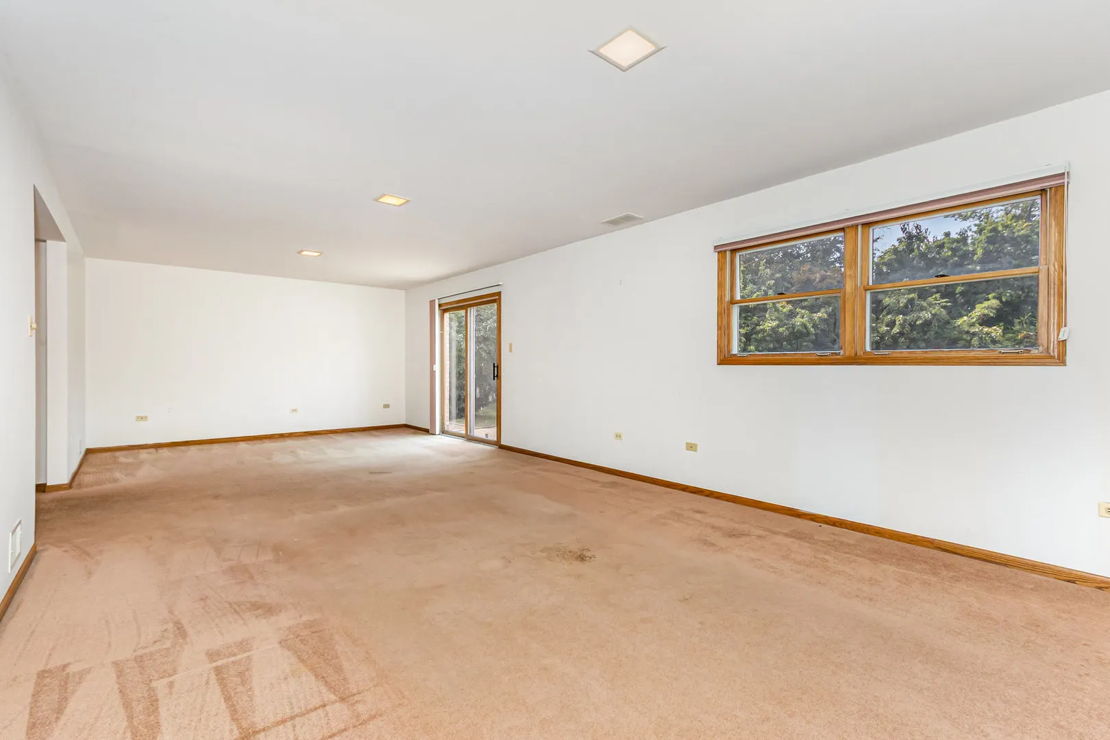 13910 Green Valley Drive IL