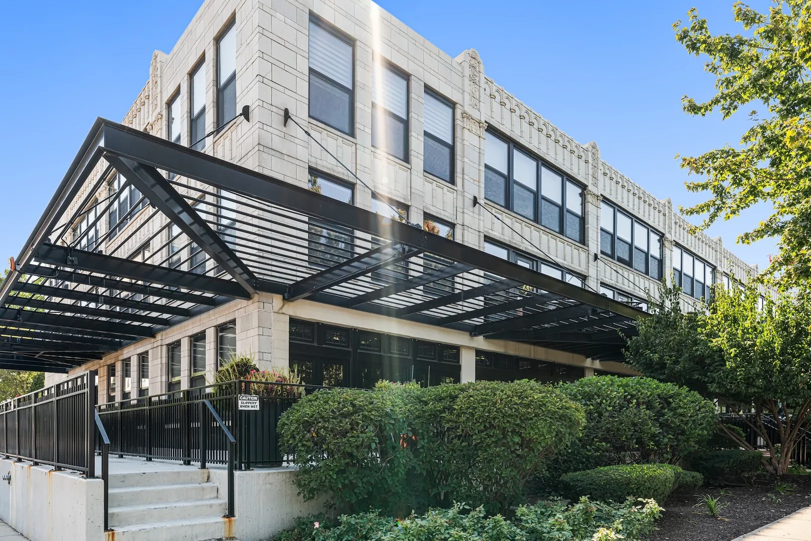 1001 W 15th Street 342 IL