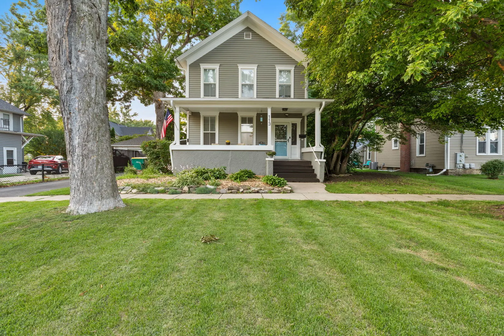 113 E Ottawa Street IL