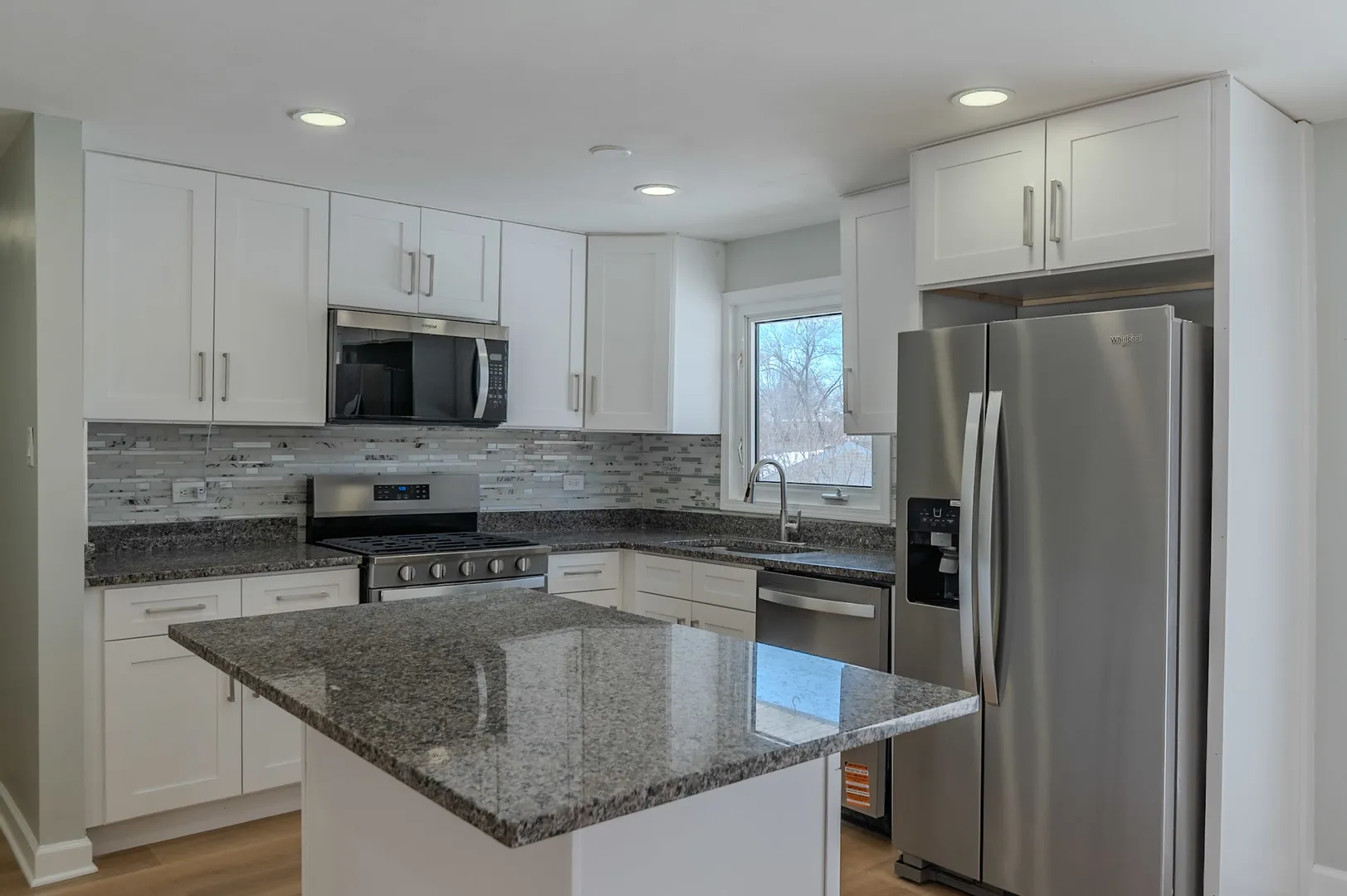 124 Westover Lane IL
