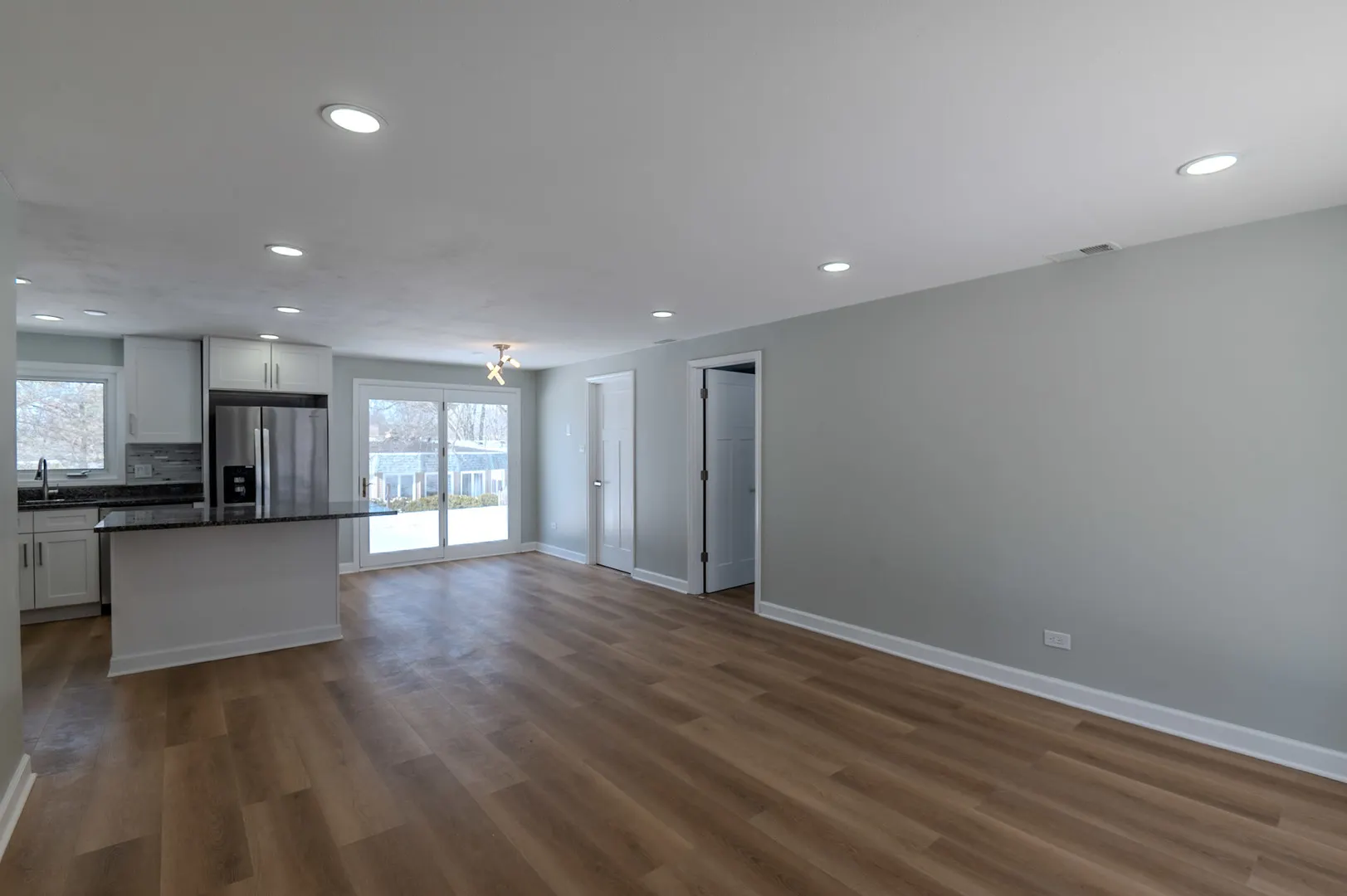 124 Westover Lane IL