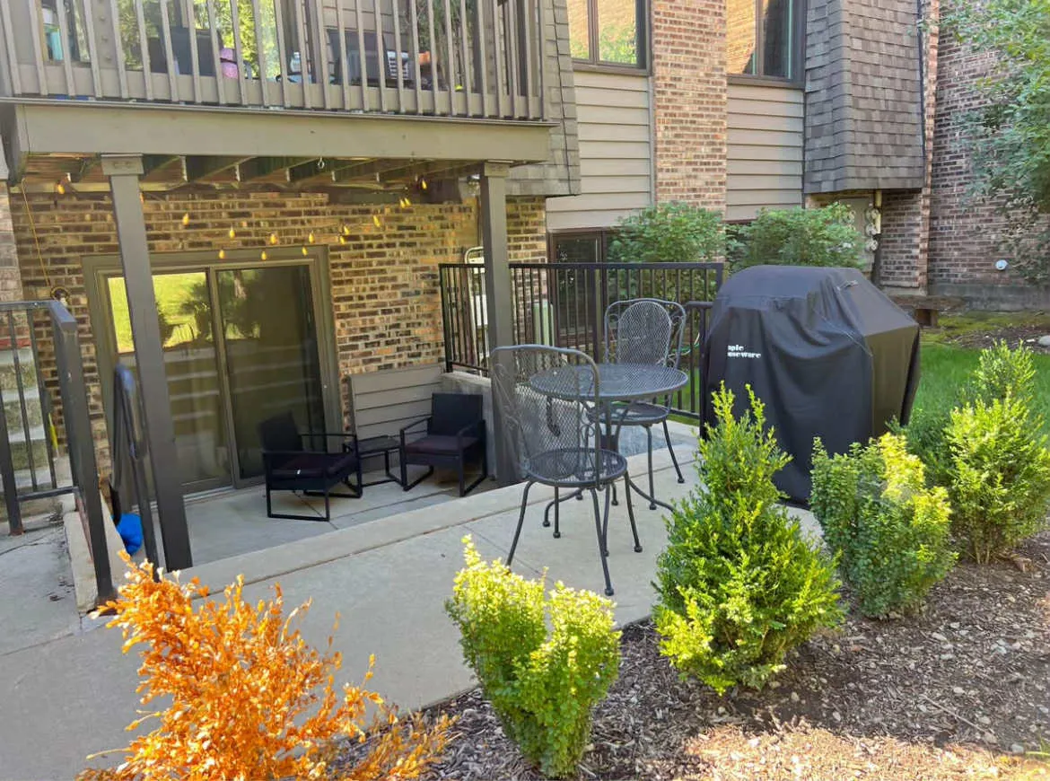 1482 Stonebridge Circle C2 IL