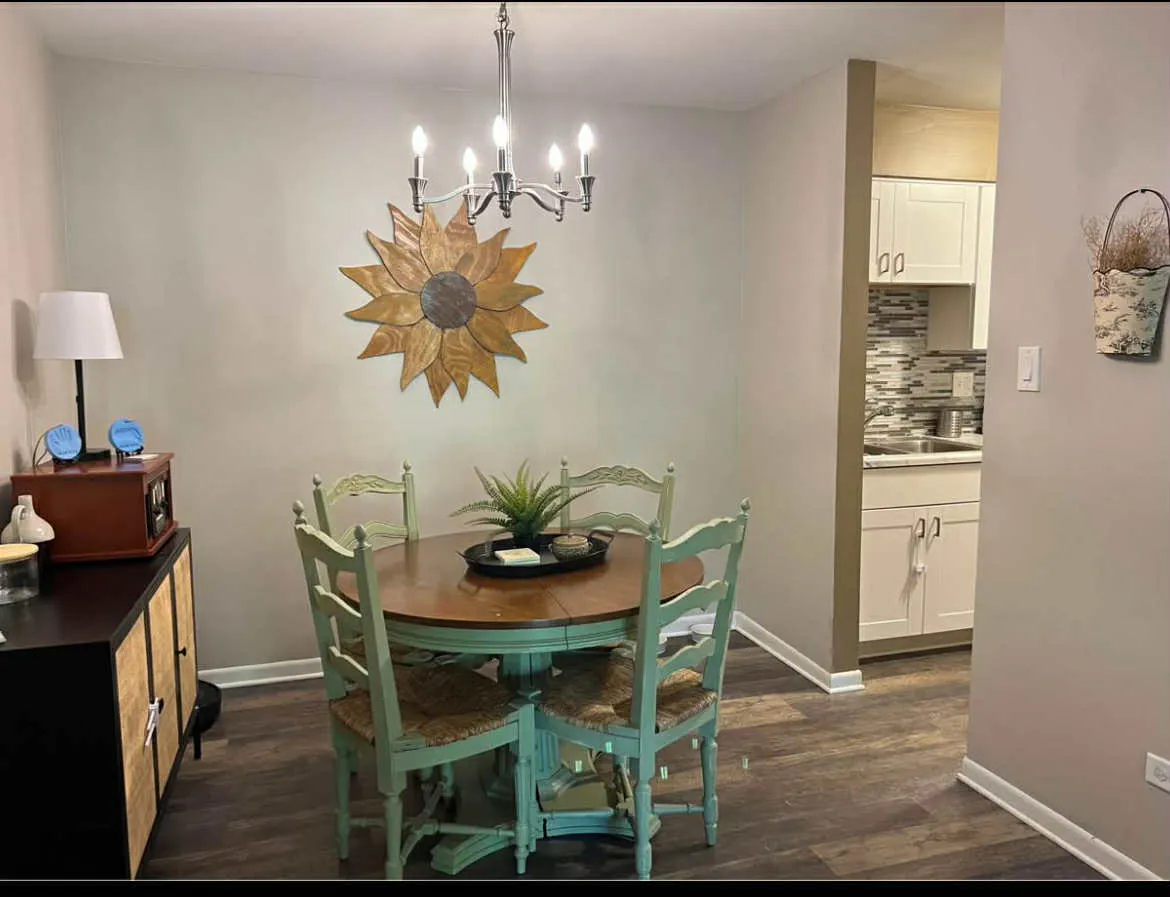 1482 Stonebridge Circle C2 IL