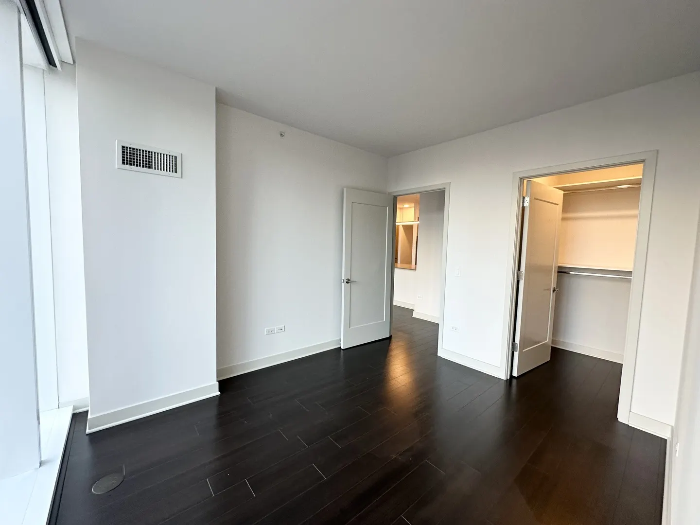 313 W Wolf Point Plaza 1910 IL
