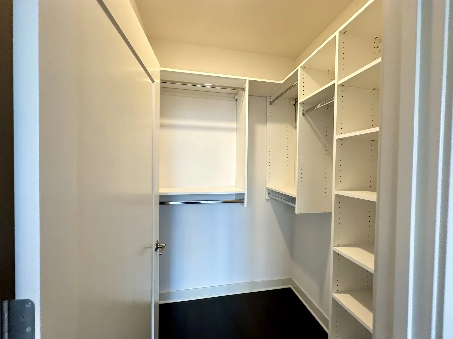 313 W Wolf Point Plaza 1910 IL