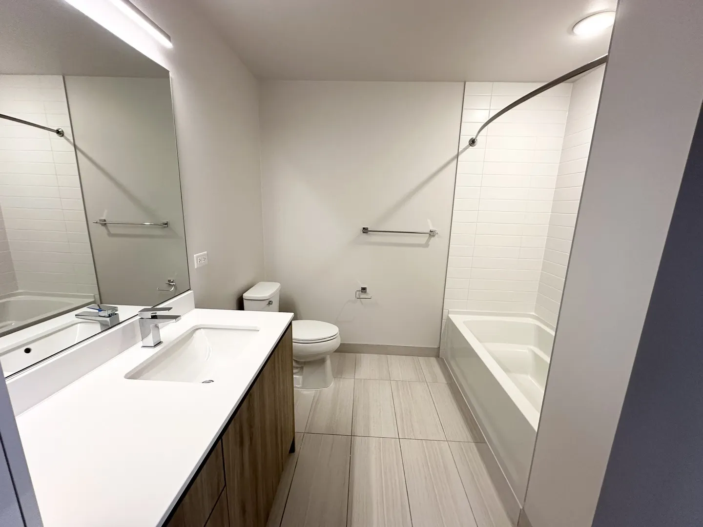 313 W Wolf Point Plaza 1910 IL