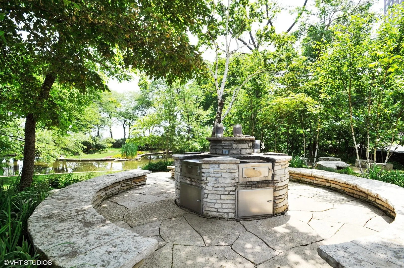 505 N Lake Shore Drive 2010-2011 IL