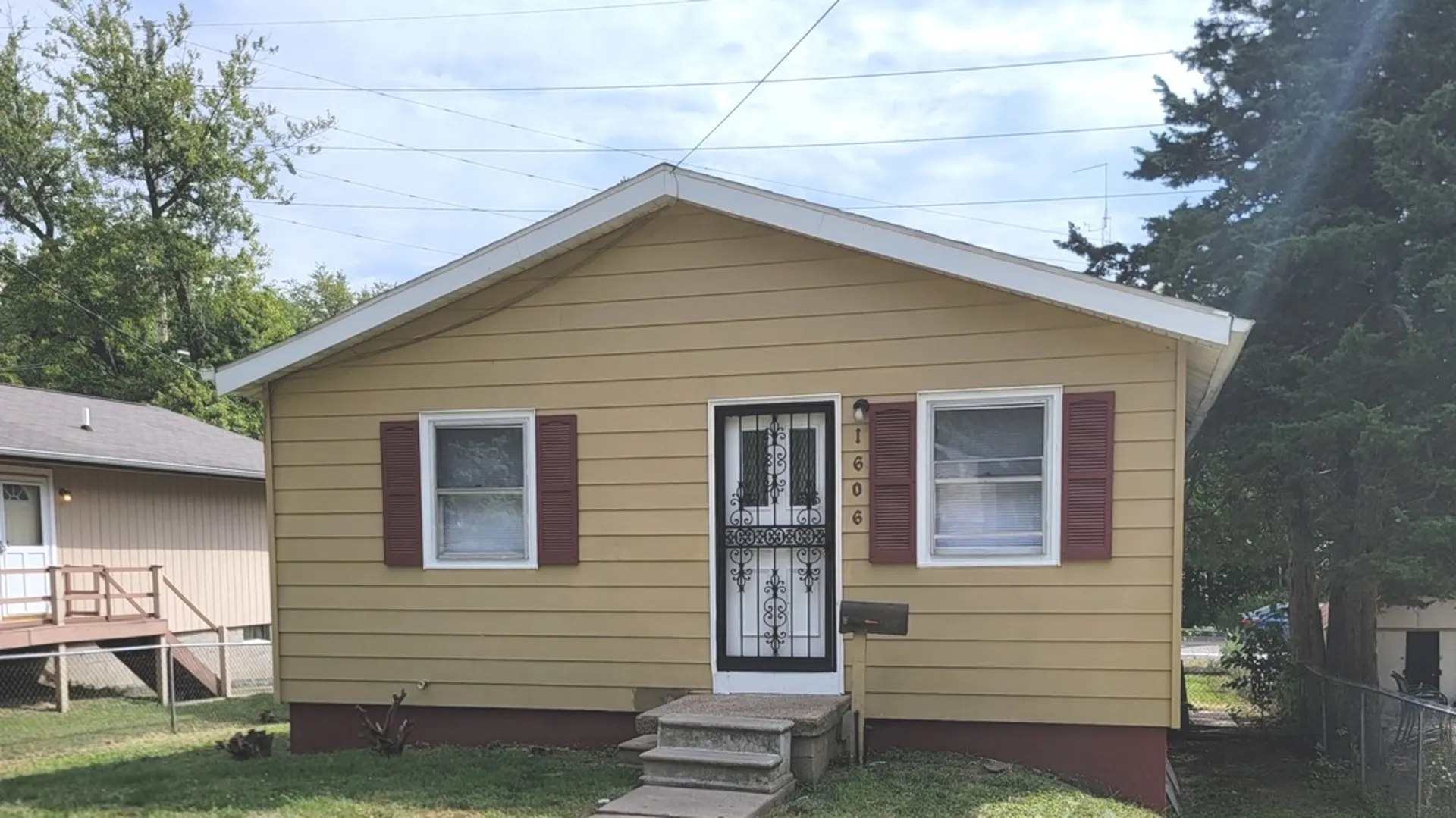 1606 Indiana Street IL