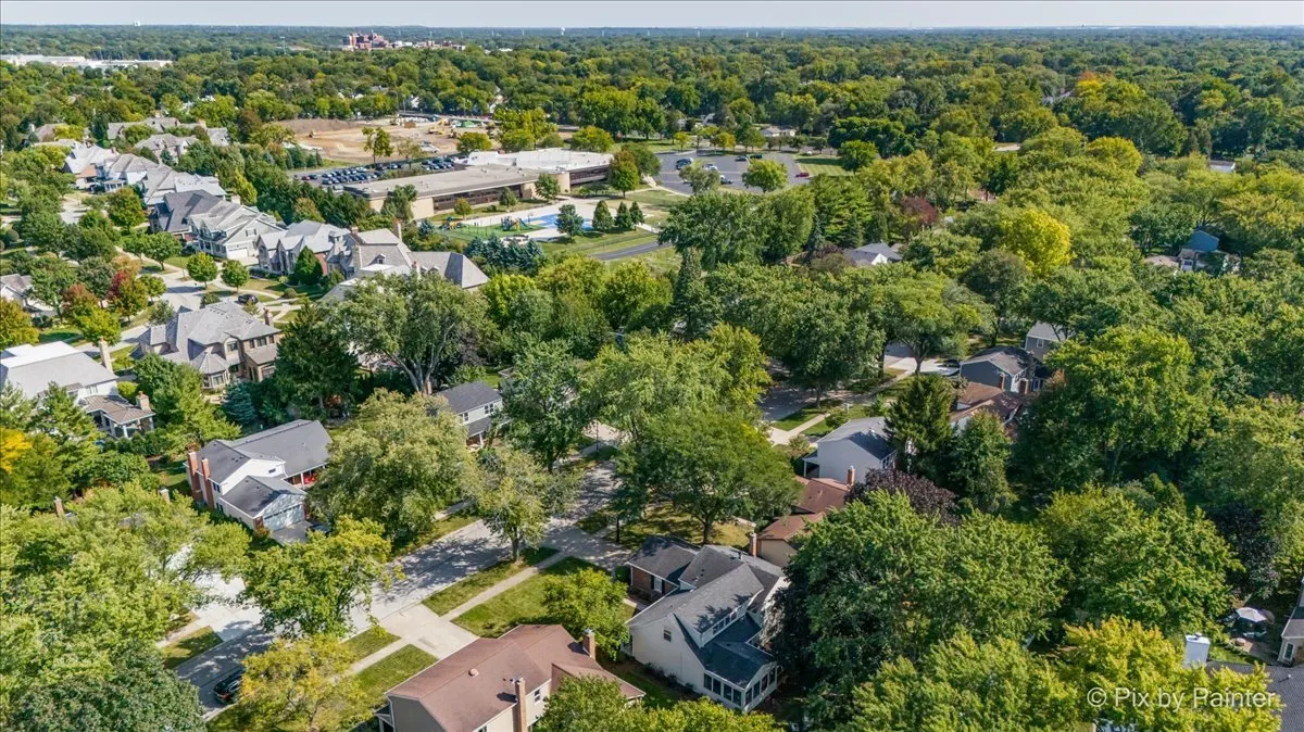 325 Green Valley Drive IL