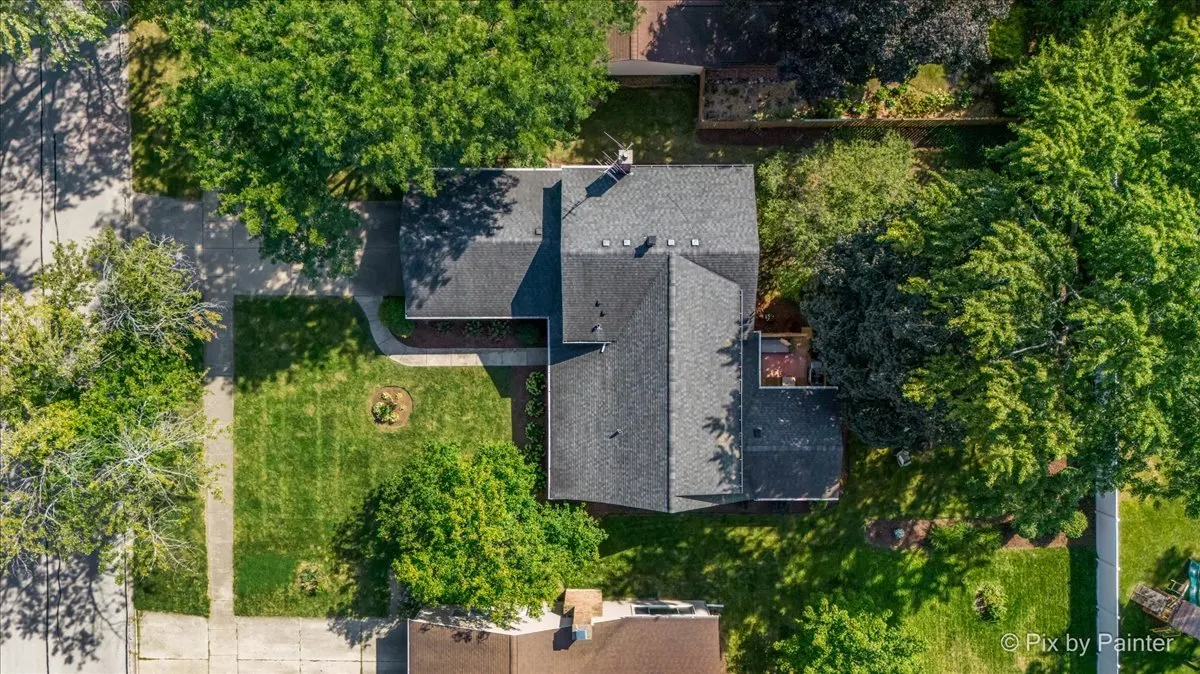 325 Green Valley Drive IL