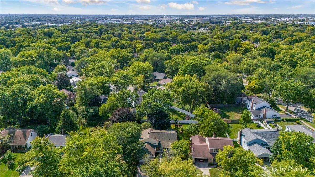 325 Green Valley Drive IL