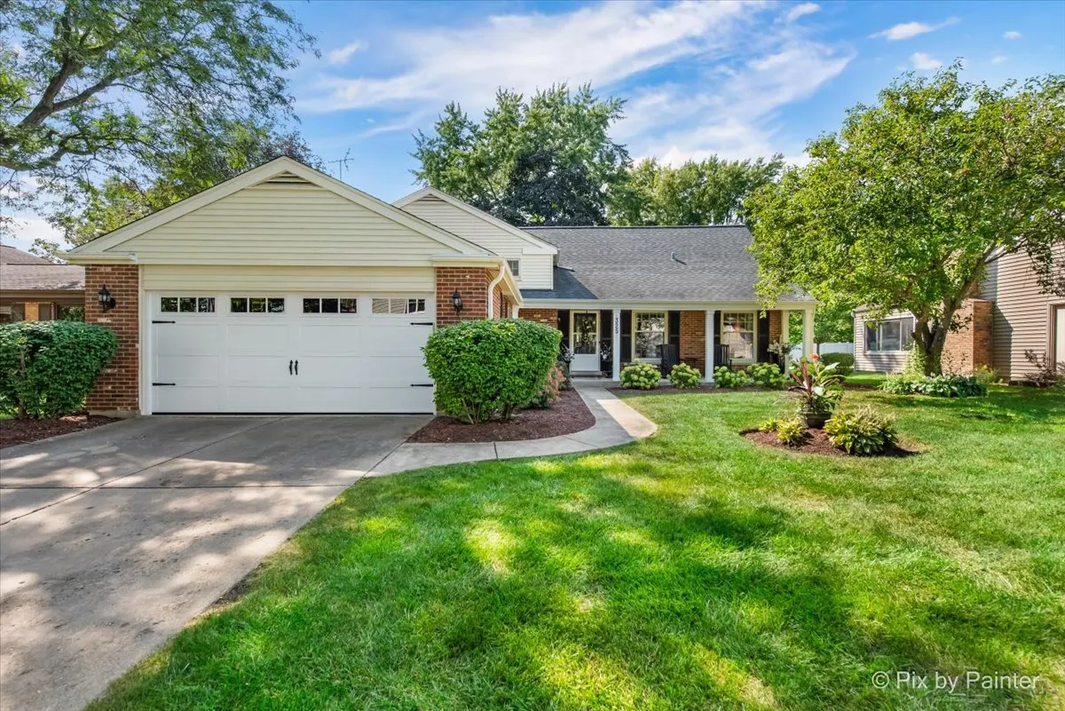 325 Green Valley Drive IL