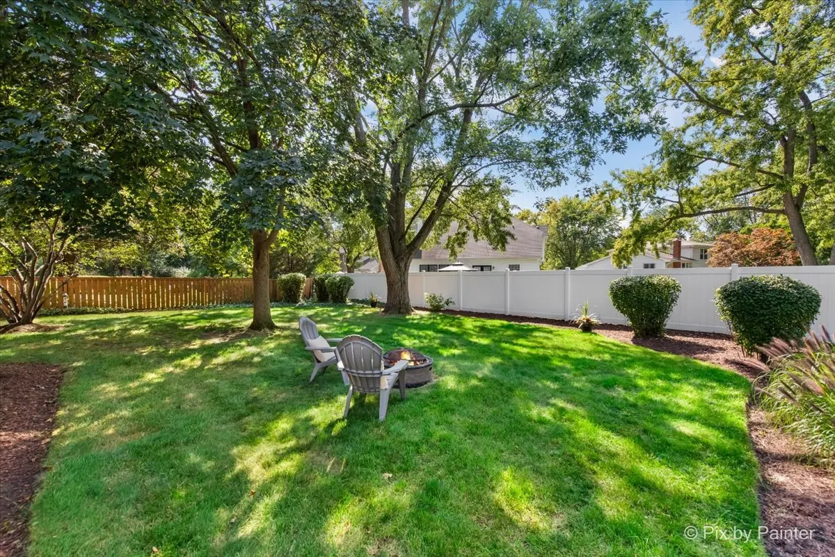 325 Green Valley Drive IL