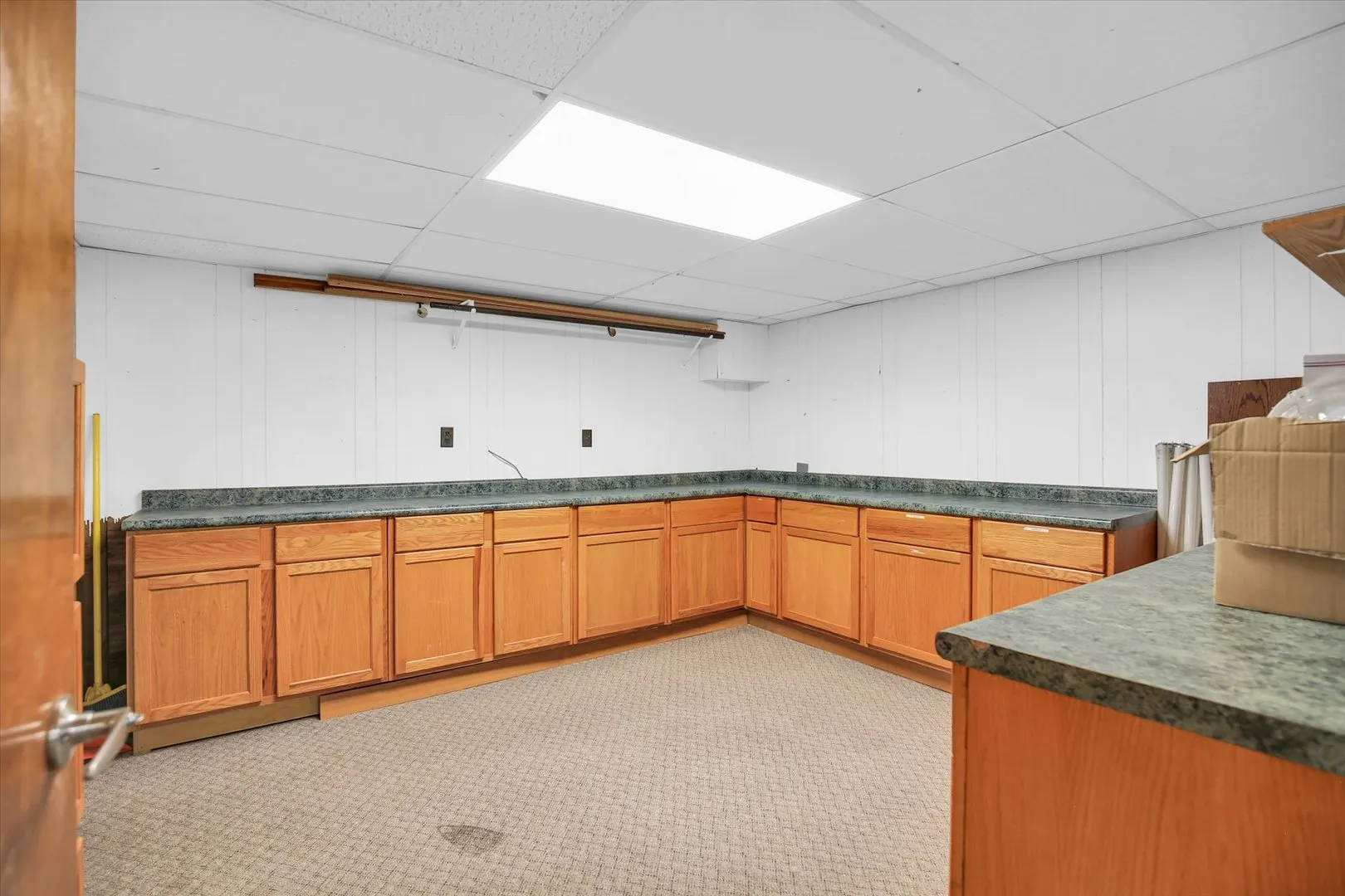 303 W Evergreen Drive IL