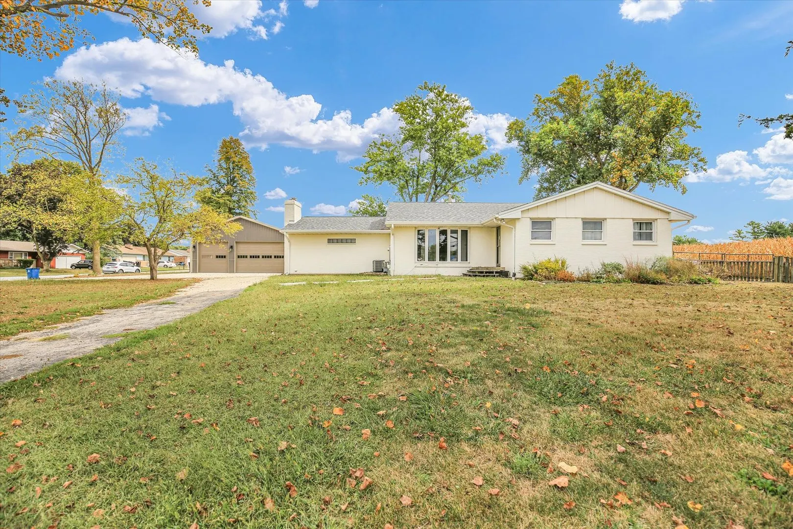 303 W Evergreen Drive IL