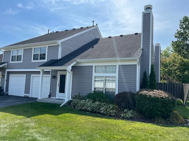 1226 N Knollwood Drive IL