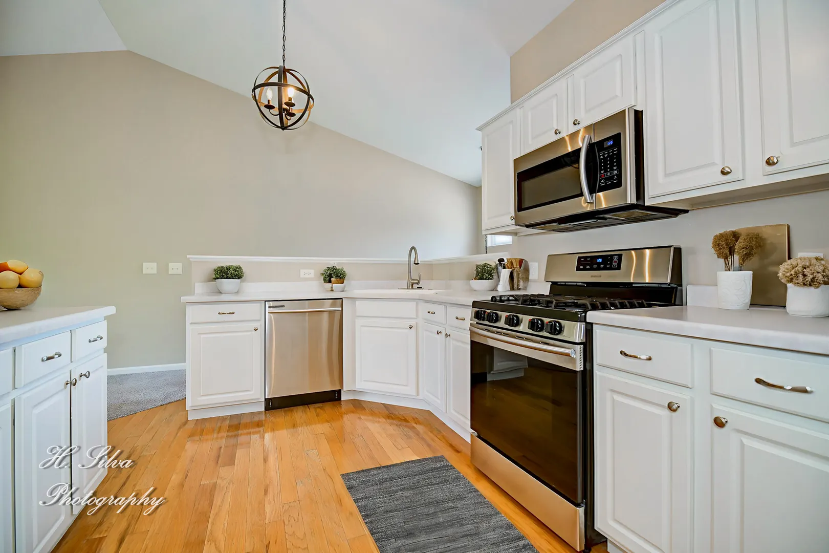 3640 Roanoke Avenue 3640 IL