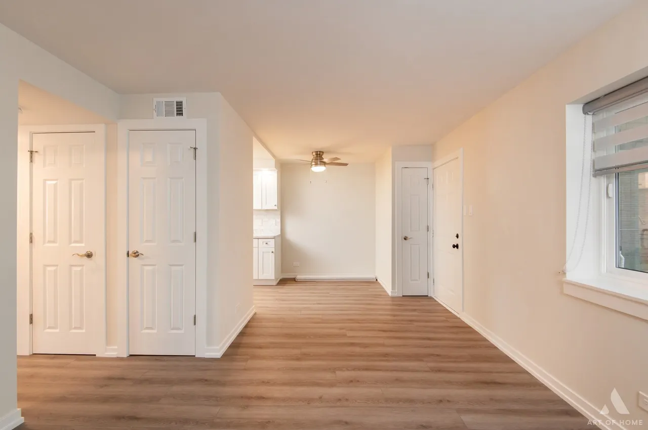 4624 RIVER Road 1B IL