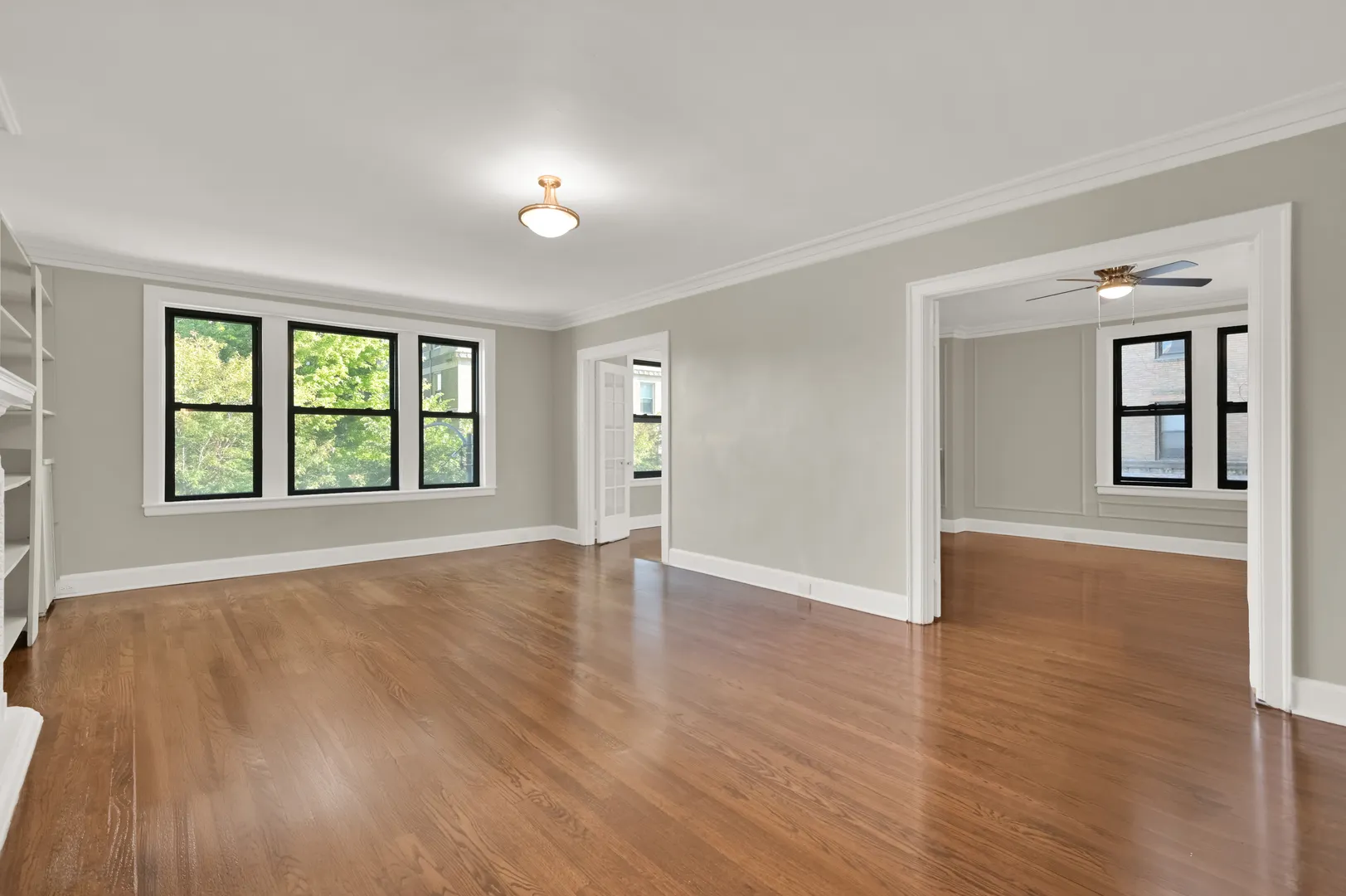 1755 E 55th Street 301 IL