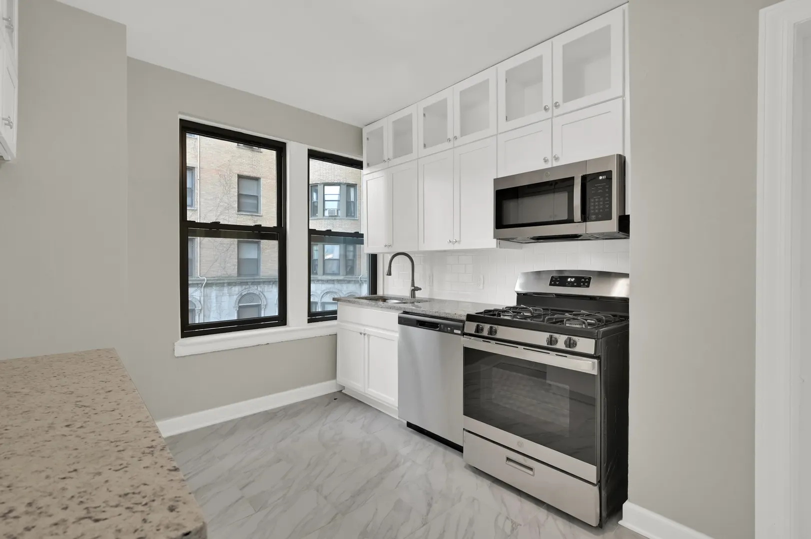 1755 E 55th Street 301 IL