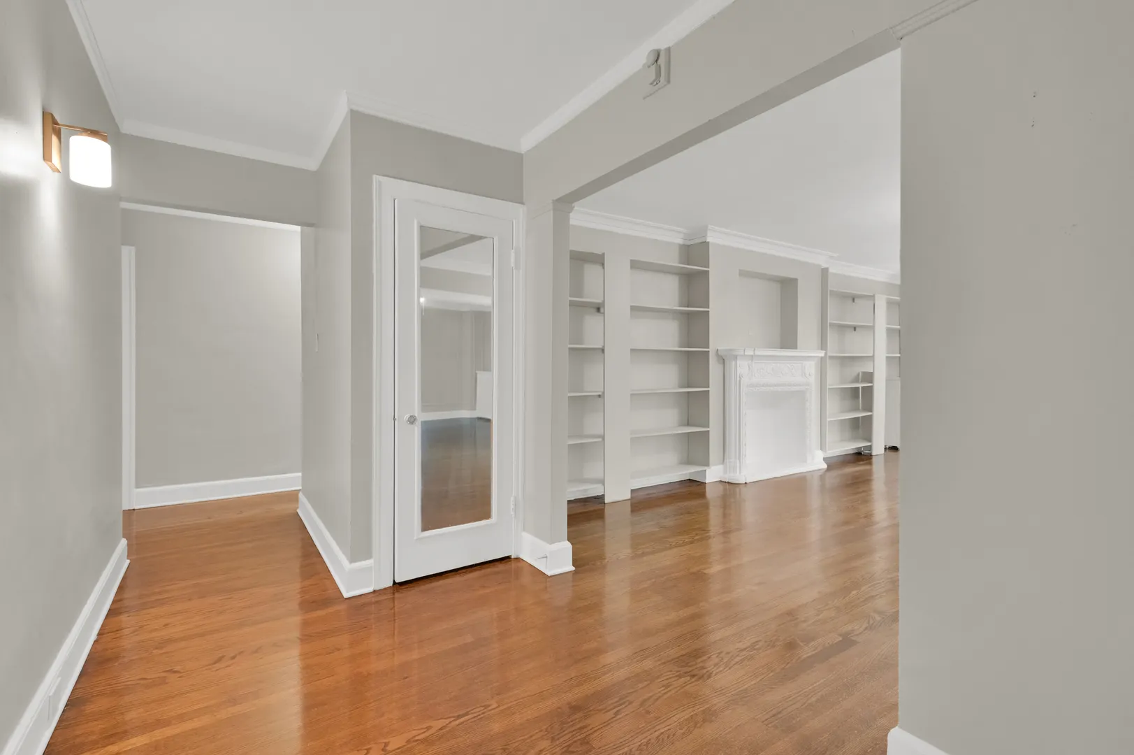 1755 E 55th Street 301 IL