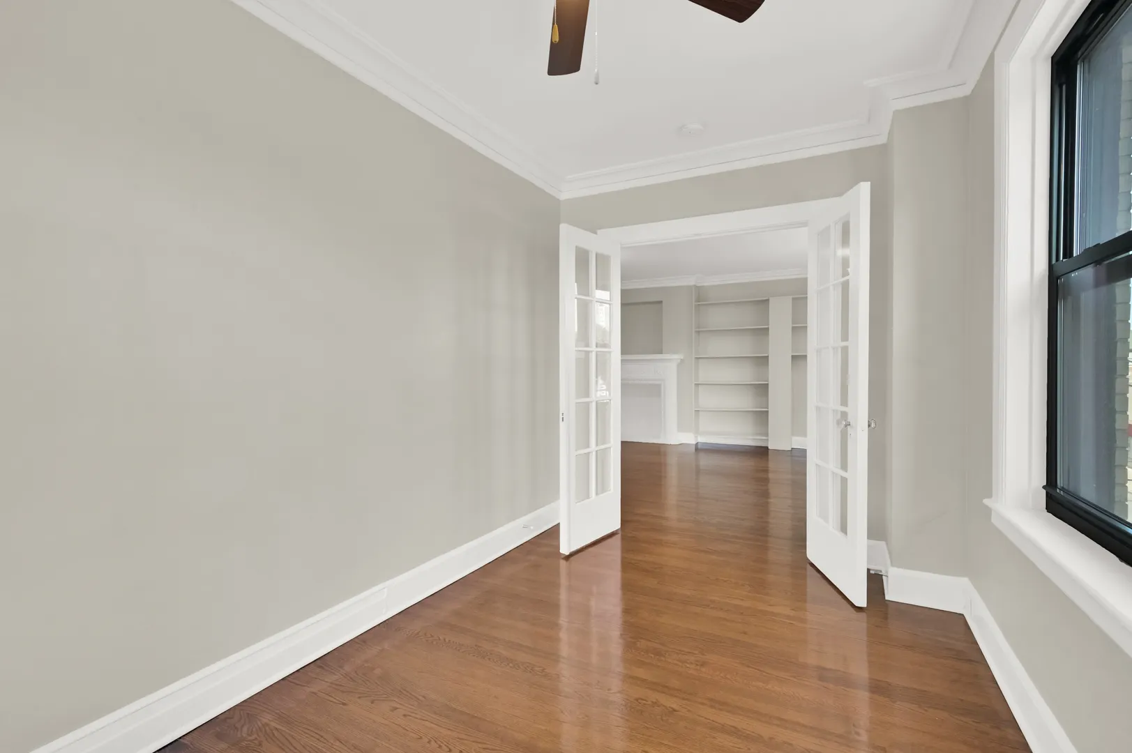 1755 E 55th Street 301 IL