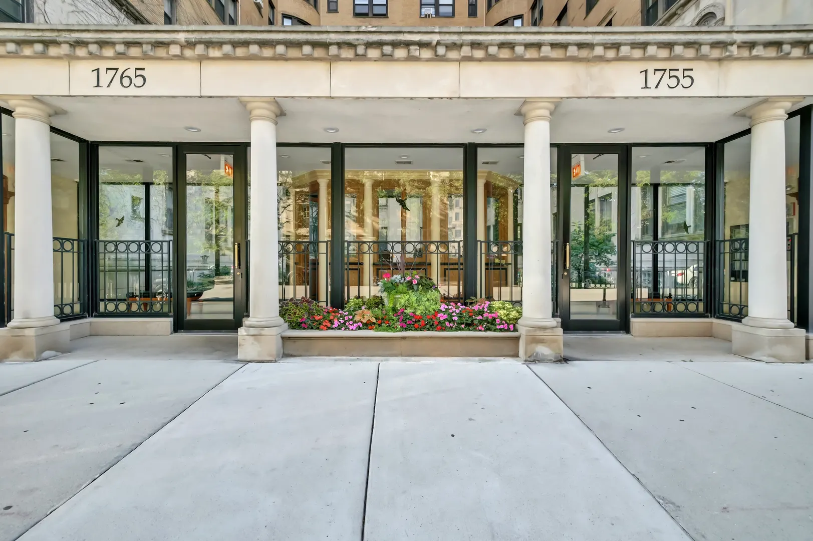 1755 E 55th Street 301 IL