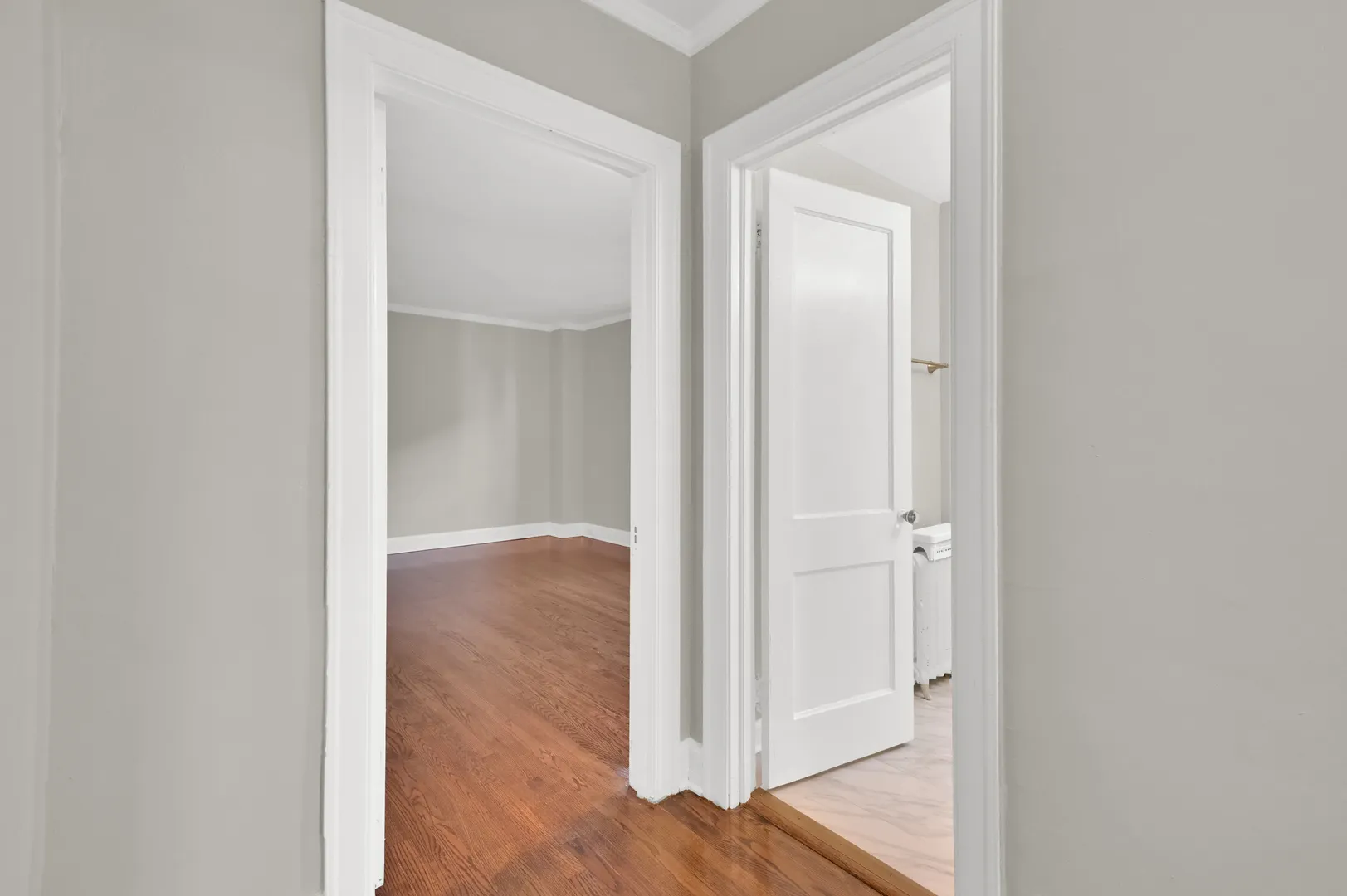1755 E 55th Street 301 IL