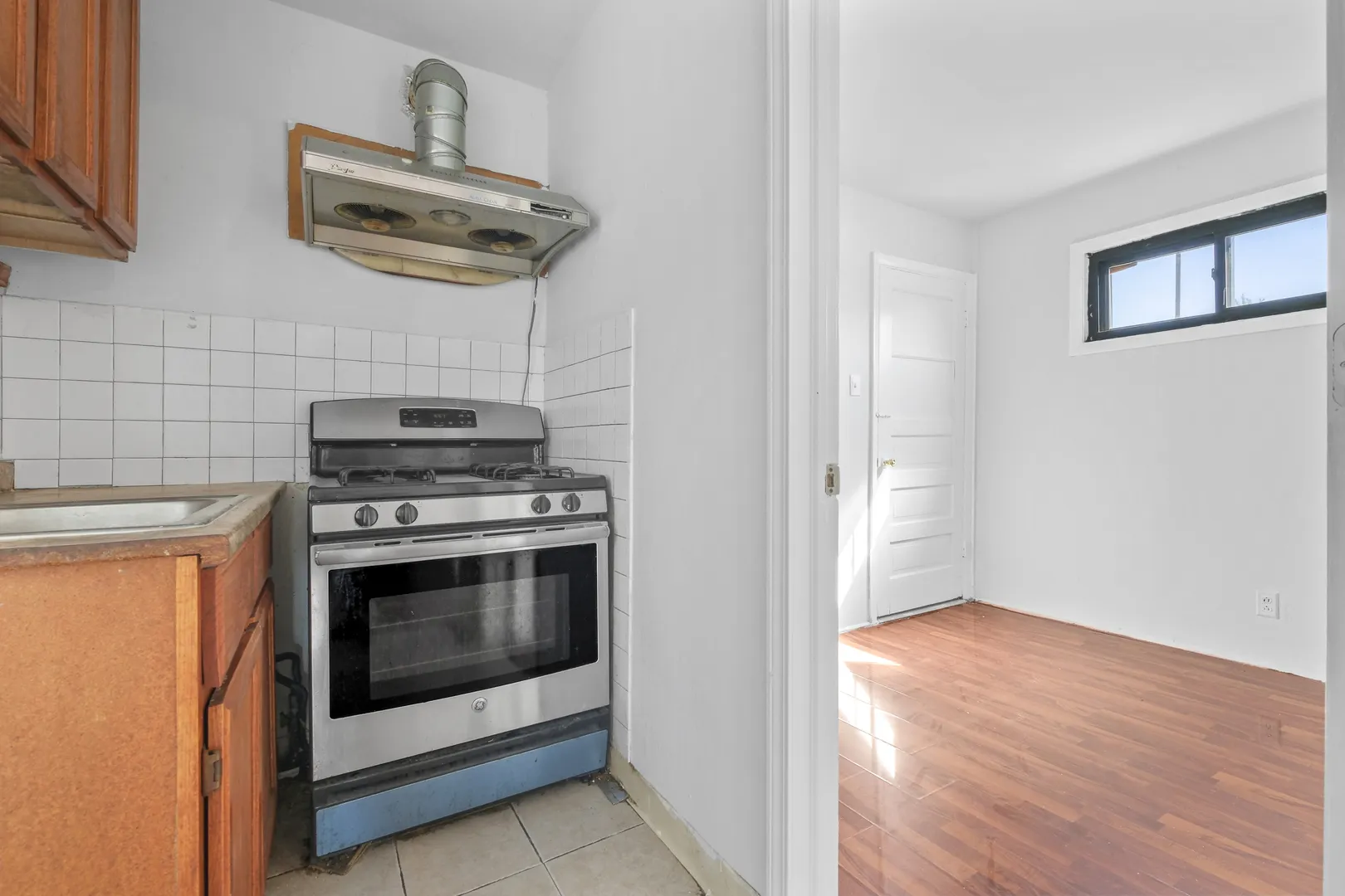 450 W 29th Street IL